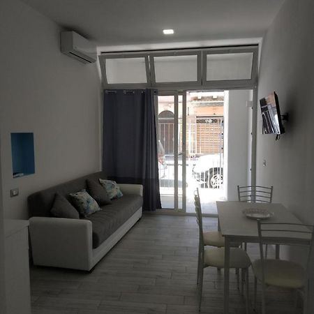 Loft Sul Mare Apartment Giardini Naxos Exterior photo